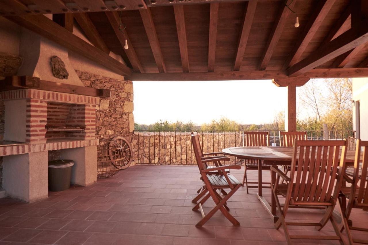 Casa Rural Victoriano Pedraza Rades de Abajo Exterior foto